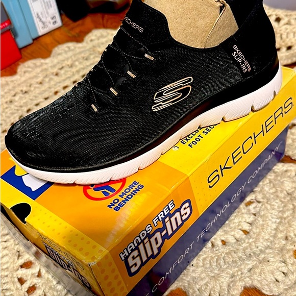 NIB Skechers black and rose gold, vegan washable slip ins - Picture 1 of 8